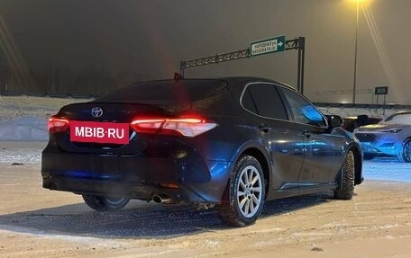 Toyota Camry, 2021 год, 3 690 000 рублей, 3 фотография