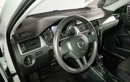 Skoda Rapid I, 2016 год, 1 115 000 рублей, 20 фотография