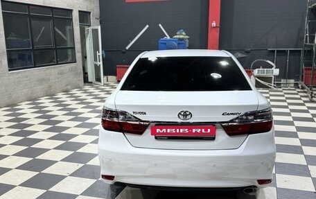 Toyota Camry, 2015 год, 2 300 000 рублей, 5 фотография