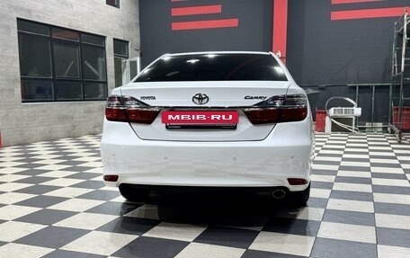 Toyota Camry, 2015 год, 2 300 000 рублей, 4 фотография