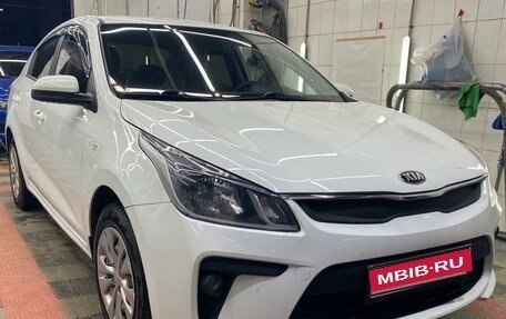 KIA Rio IV, 2018 год, 1 200 000 рублей, 1 фотография