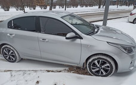 KIA Rio IV, 2020 год, 1 700 000 рублей, 9 фотография