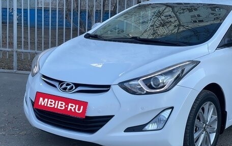 Hyundai Elantra V, 2015 год, 1 380 000 рублей, 2 фотография