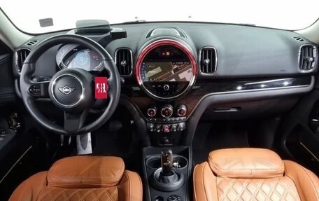 MINI Countryman II (F60), 2021 год, 3 015 000 рублей, 10 фотография