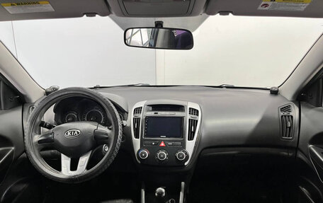 KIA cee'd I рестайлинг, 2010 год, 491 000 рублей, 9 фотография