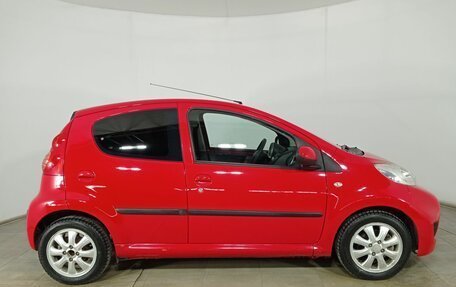 Peugeot 107 I рестайлинг, 2009 год, 540 000 рублей, 4 фотография