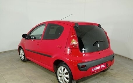 Peugeot 107 I рестайлинг, 2009 год, 540 000 рублей, 7 фотография