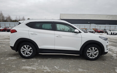 Hyundai Tucson III, 2019 год, 2 500 000 рублей, 7 фотография