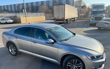 Volkswagen Passat B8 рестайлинг, 2017 год, 2 450 000 рублей, 6 фотография