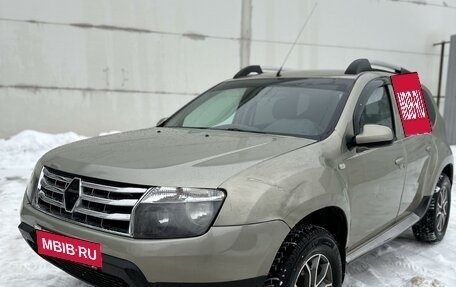 Renault Duster I рестайлинг, 2012 год, 605 000 рублей, 2 фотография