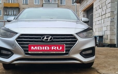 Hyundai Solaris II рестайлинг, 2017 год, 960 000 рублей, 9 фотография