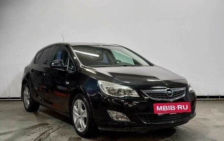 Opel Astra J, 2012 год, 990 000 рублей, 3 фотография