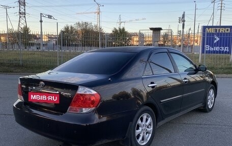 Toyota Camry V40, 2003 год, 680 000 рублей, 2 фотография