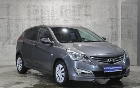 Hyundai Solaris II рестайлинг, 2015 год, 1 029 000 рублей, 3 фотография