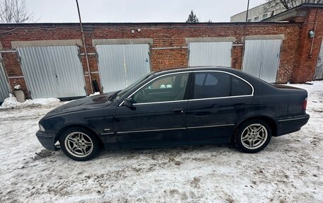 BMW 5 серия, 1998 год, 520 000 рублей, 15 фотография