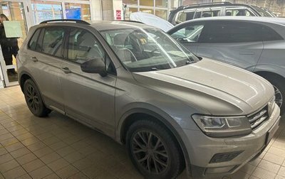 Volkswagen Tiguan II, 2018 год, 2 219 000 рублей, 1 фотография