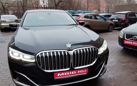 BMW 7 серия, 2019 год, 6 700 000 рублей, 26 фотография