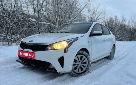 KIA Rio IV, 2020 год, 999 000 рублей, 5 фотография