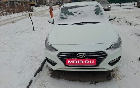 Hyundai Solaris II рестайлинг, 2018 год, 1 150 000 рублей, 2 фотография