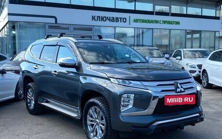 Mitsubishi Pajero Sport III рестайлинг, 2021 год, 3 149 000 рублей, 3 фотография