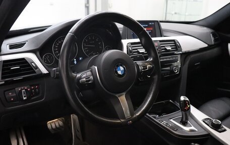 BMW 3 серия, 2018 год, 3 330 000 рублей, 16 фотография