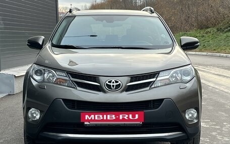 Toyota RAV4, 2013 год, 2 450 000 рублей, 4 фотография