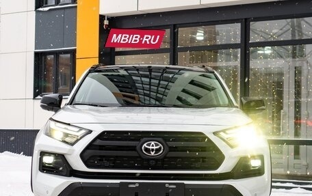 Toyota RAV4, 2024 год, 4 890 000 рублей, 4 фотография