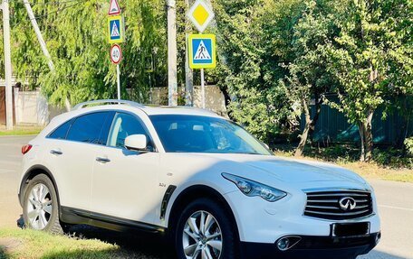 Infiniti QX70, 2013 год, 2 500 000 рублей, 10 фотография