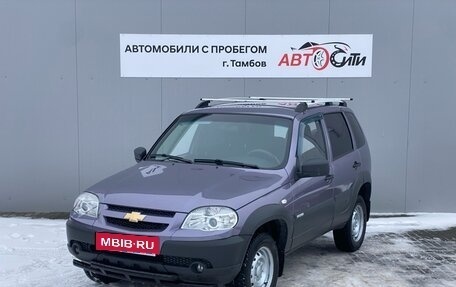 Chevrolet Niva I рестайлинг, 2014 год, 715 000 рублей, 3 фотография