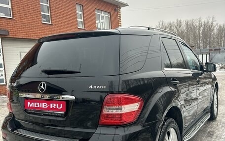 Mercedes-Benz M-Класс, 2010 год, 1 390 000 рублей, 3 фотография