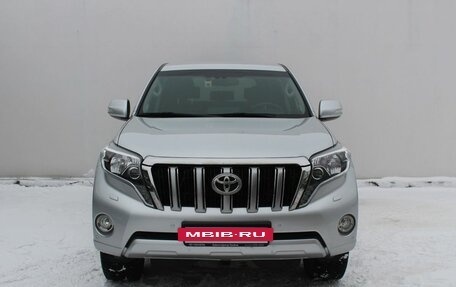 Toyota Land Cruiser Prado 150 рестайлинг 2, 2014 год, 3 850 000 рублей, 2 фотография