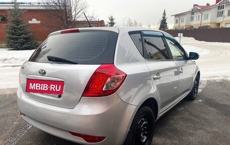 KIA cee'd I рестайлинг, 2010 год, 740 000 рублей, 4 фотография