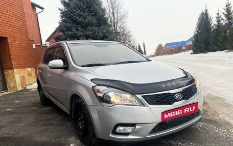 KIA cee'd I рестайлинг, 2010 год, 740 000 рублей, 2 фотография