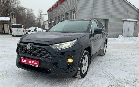 Toyota RAV4, 2020 год, 3 650 000 рублей, 1 фотография