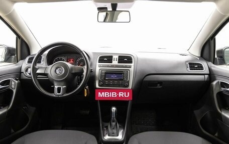 Volkswagen Polo VI (EU Market), 2013 год, 898 000 рублей, 14 фотография