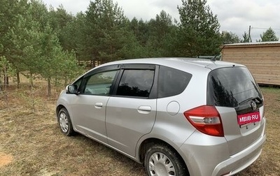 Honda Fit III, 2010 год, 830 000 рублей, 1 фотография