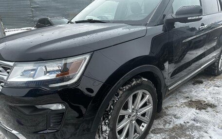 Ford Explorer VI, 2018 год, 3 000 000 рублей, 7 фотография