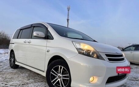 Toyota ISis I, 2012 год, 740 000 рублей, 6 фотография