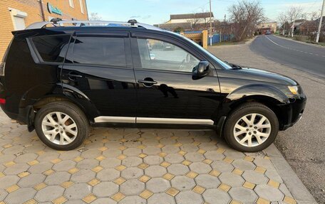 Mitsubishi Outlander III рестайлинг 3, 2007 год, 960 000 рублей, 2 фотография