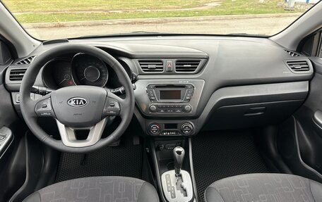 KIA Rio III рестайлинг, 2012 год, 1 055 000 рублей, 10 фотография