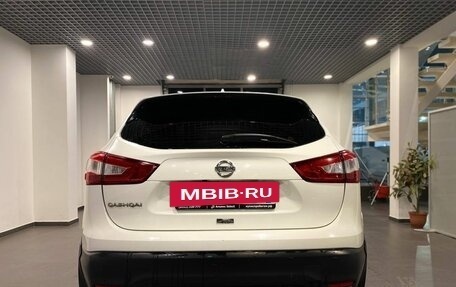 Nissan Qashqai, 2015 год, 1 650 000 рублей, 4 фотография