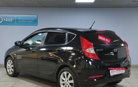 Hyundai Solaris II рестайлинг, 2015 год, 1 105 000 рублей, 7 фотография