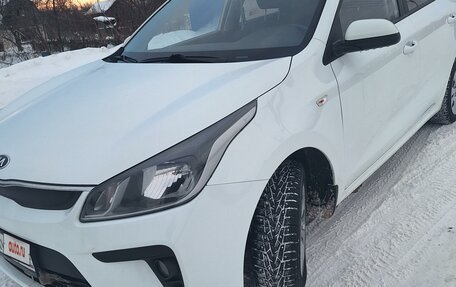 KIA Rio IV, 2018 год, 1 399 000 рублей, 7 фотография