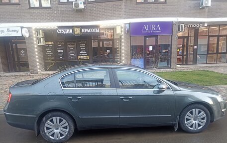 Volkswagen Passat B6, 2008 год, 865 000 рублей, 2 фотография