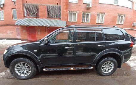 Mitsubishi Pajero Sport II рестайлинг, 2011 год, 1 550 000 рублей, 3 фотография