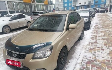 KIA Rio II, 2010 год, 730 000 рублей, 2 фотография