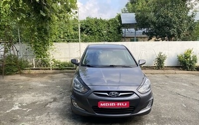 Hyundai Solaris II рестайлинг, 2012 год, 1 250 000 рублей, 1 фотография