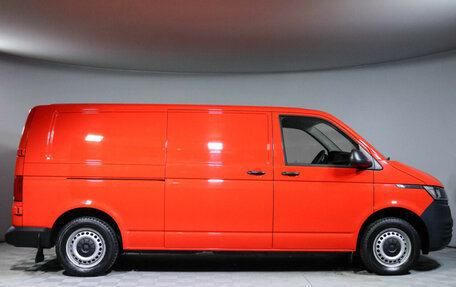 Volkswagen Transporter T6 рестайлинг, 2021 год, 4 270 000 рублей, 4 фотография