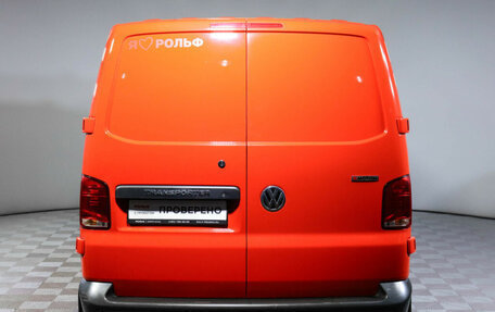 Volkswagen Transporter T6 рестайлинг, 2021 год, 4 270 000 рублей, 6 фотография