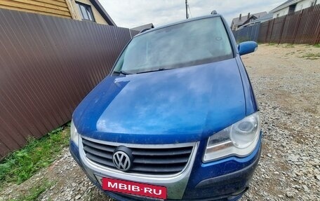 Volkswagen Touran III, 2008 год, 580 000 рублей, 6 фотография